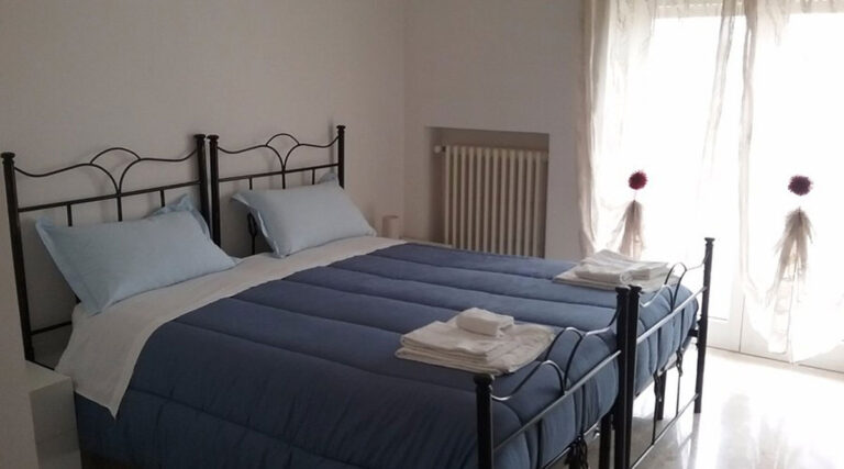 b b francesca 768x427